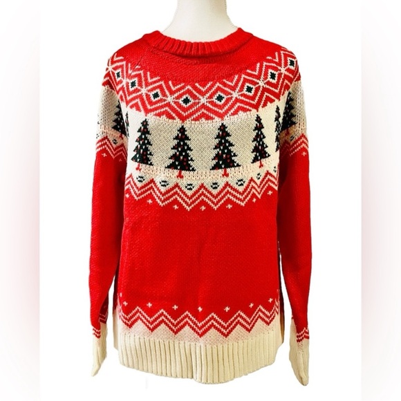 NEW Women’s Red Merry & Bright Pullover Sweater - Picture 3 of 7